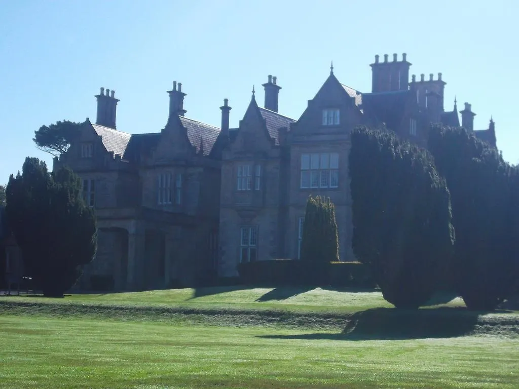 No1 Killarney Holiday Village Vacation Home